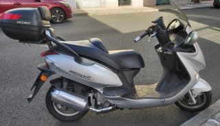 Kymco Grand Dink 125 Plata
