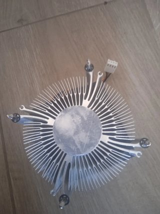 Disipador CPU con ventilador