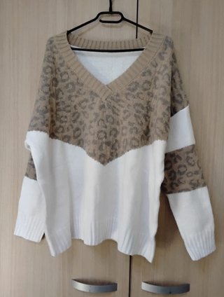 Jersey leopardo beige y blanco