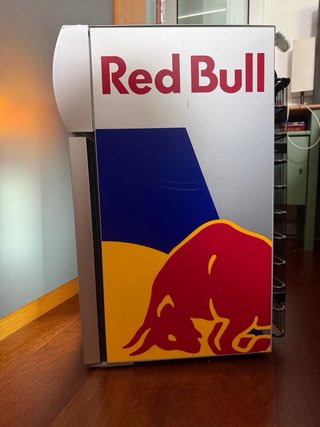 Nevera Red Bull