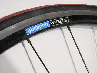 2 Ruote Bici 28 Shimano WH-R500 Vittoria
