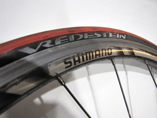 2 Ruote Bici 28 Shimano WH-R500 Vittoria