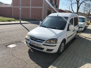 Opel Combo 2005