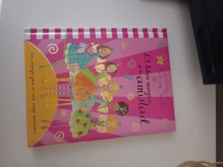 El libro mágico de la amistad