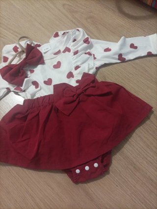 Conjunto body y falda niña 6-9 meses