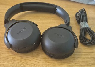 Philips TAUH202 Auriculares Negros