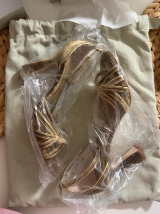 Sandalias Flor de Asoka LOU Ambar Talla 37
