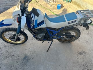 Suzuki Djebel 600 Enduro Moto