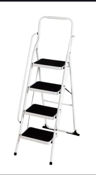 Escalera Plegable 4 Peldaños Blanca