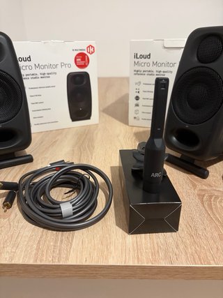Monitores de estudio iLoud Micro Monitor Pro