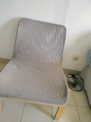 Sillón moderno tela y madera