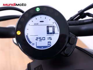 YAMAHA XSR 700