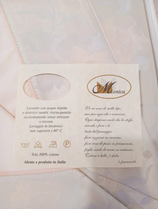 Copriletto matrimoniale beige/rosa