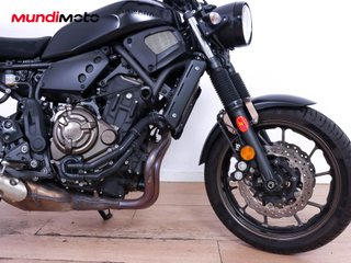 YAMAHA XSR 700
