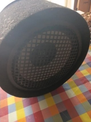 Subwoofer JBL Negro Cilindro