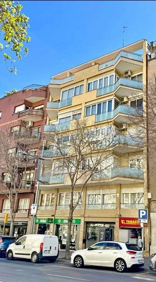 Ático en venta en El Guinardó en Barcelona