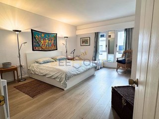 Piso en venta en Puerto Banús en Marbella