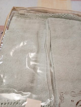 Set Asciugamani Beige con Pizzo