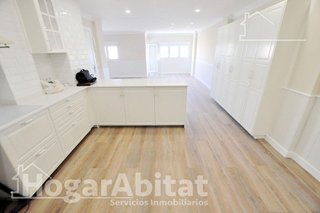 Piso en venta en L´Hort de Senabre en Valencia