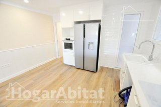 Piso en venta en L´Hort de Senabre en Valencia