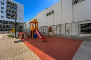 Piso en venta en Colores - Entreparques en Sevilla