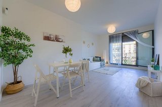 Piso en venta en Colores - Entreparques en Sevilla
