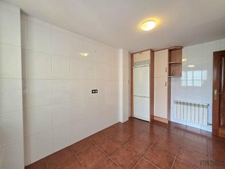 Piso en venta en San Salvador - Caeira en Poio