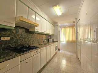 Piso en venta en Zona Avenida al Vedat en Torrent