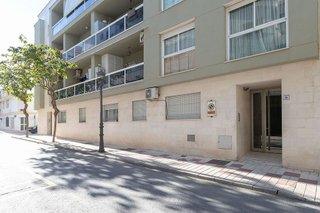 Piso en venta en Puerto - Plaza de Toros en Estepona