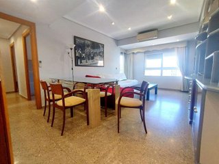 Piso en venta en Benicalap en Valencia