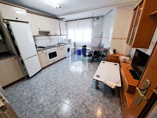 Piso en venta en Zona Sur en Burgos