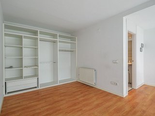 Piso en venta en Simancas en Madrid