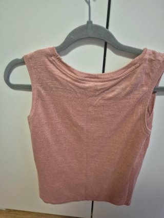 Camiseta de punto sin mangas rosa