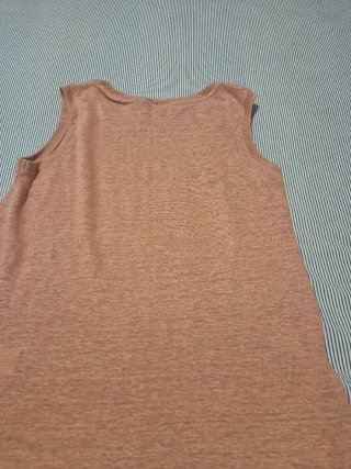 Camiseta de punto sin mangas rosa