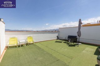Ático en venta en Zona Ayuntamiento en Alhendín