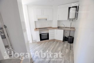 Piso en venta en Nou Moles en Valencia