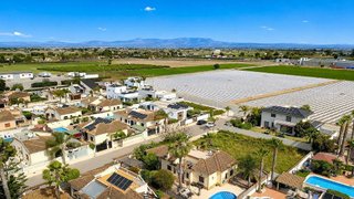 Chalet en venta en Formentera del Segura