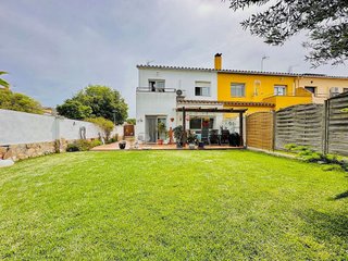 Casa pareada en venta en Castelló d'Empúries poble en Castelló d´Empúries