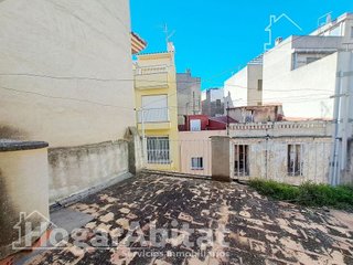 Chalet en venta en Alcora, l´