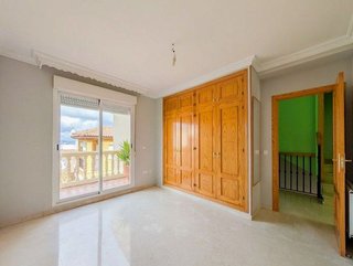Chalet en venta en Cájar