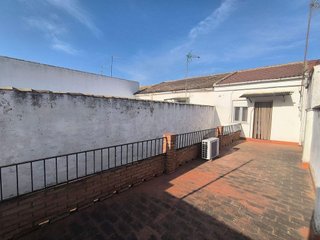 Casa adosada en venta en Marmolejo