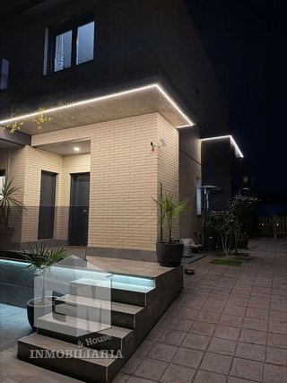 Casa pareada en venta en Zona Europa en Arroyomolinos