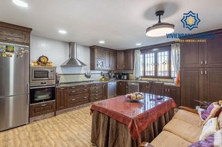 Chalet en venta en Albolote