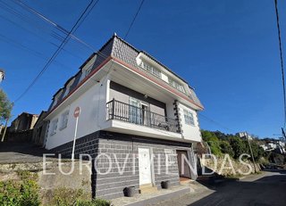 Chalet en venta en San Salvador - Caeira en Poio