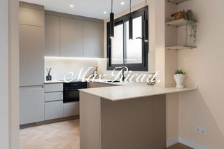 Piso en venta en Sants en Barcelona