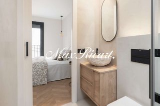 Piso en venta en Sants en Barcelona