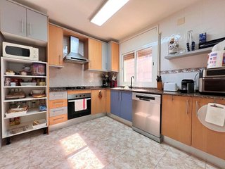 Casa adosada en venta en Centro en Roda de Barà