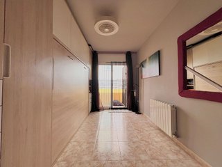 Casa adosada en venta en Centro en Roda de Barà