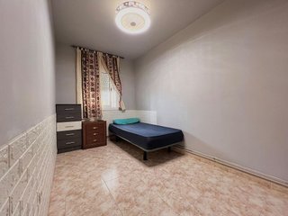 Casa adosada en venta en Centro en Roda de Barà