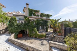 Chalet en venta en La Zubia en Zubia (La)
